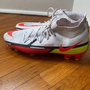 Nike Phantom cleats